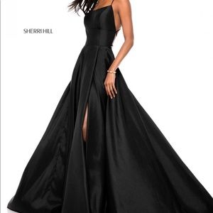 Sherri hill prom dress
